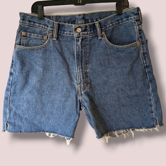 Levi's Dark Wash Floral Embroidered High Rise Cut-Off Shorts Classic Festival - Picture 2 of 10